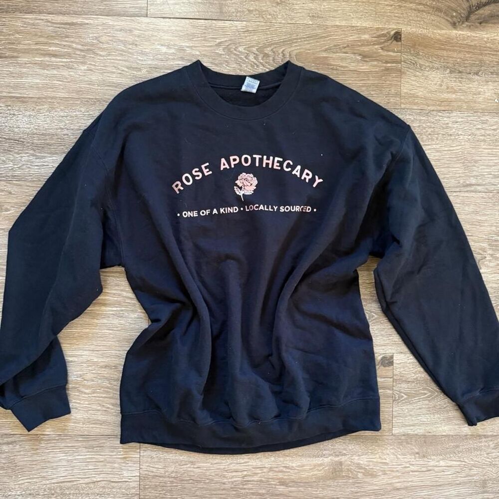 Graphic Crewneck